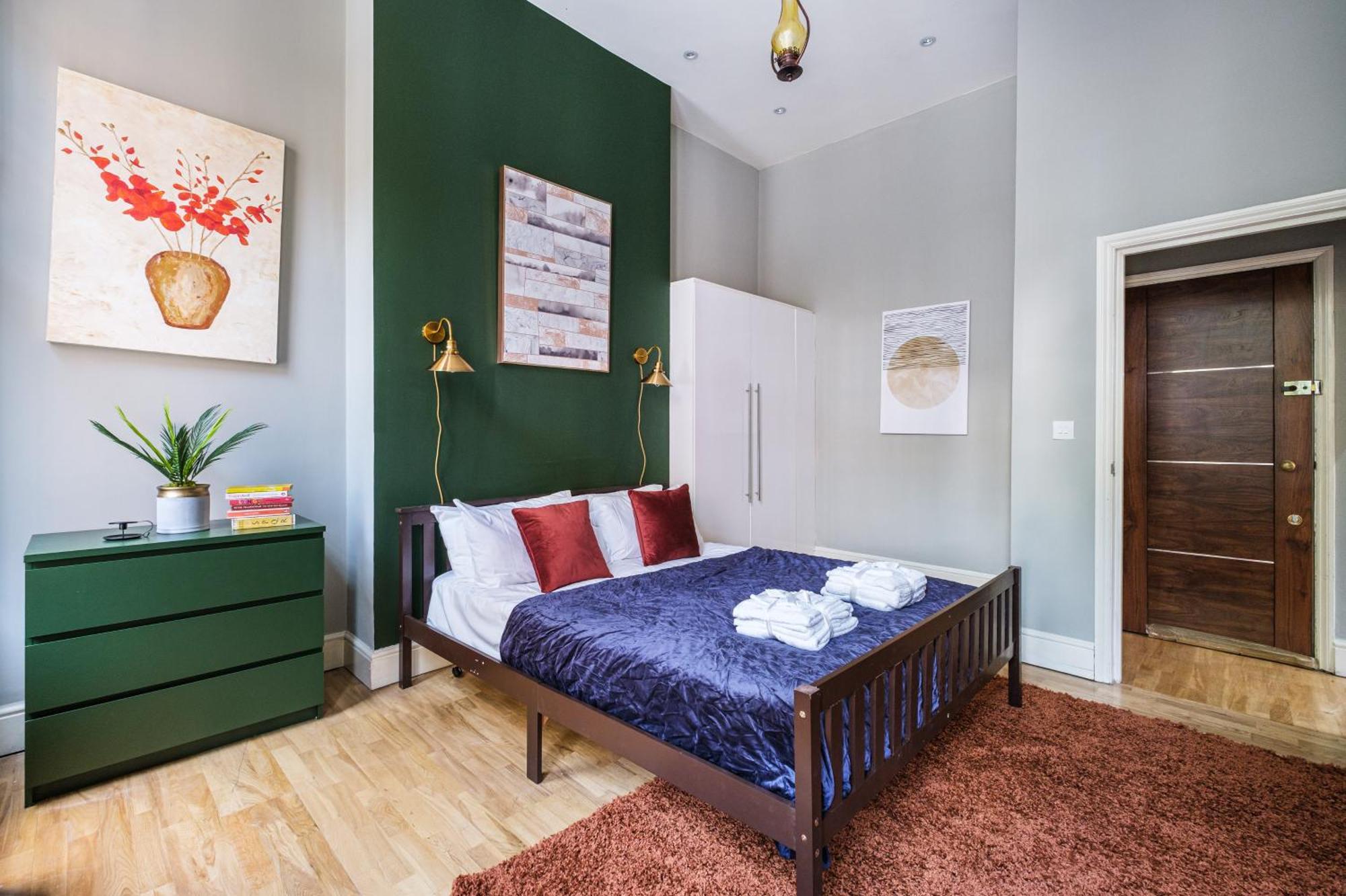 Sunny Corner Apartment In Center Of London Eksteriør billede