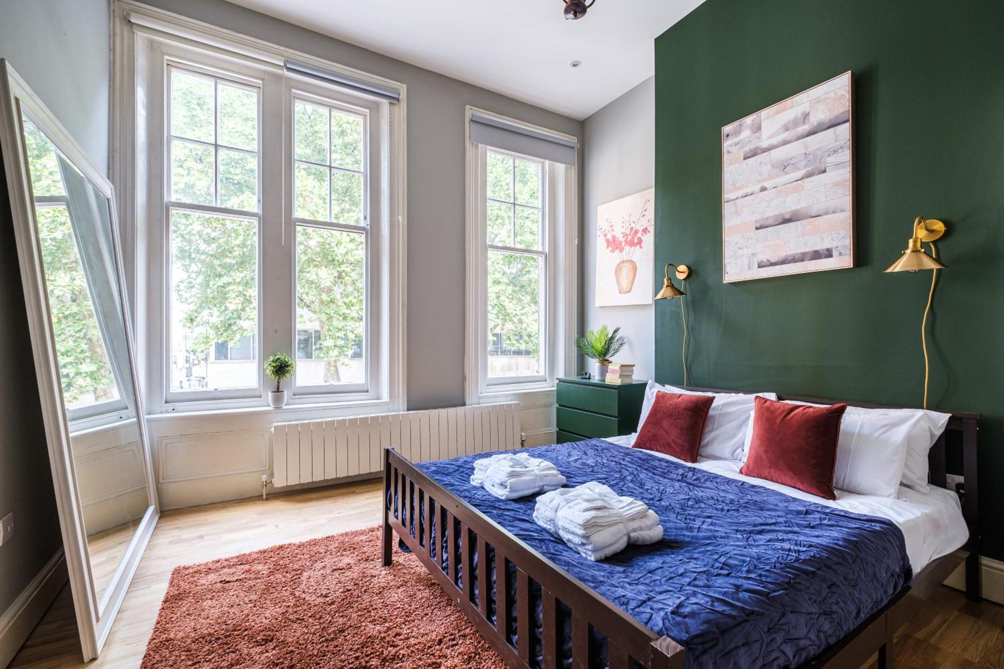 Sunny Corner Apartment In Center Of London Eksteriør billede